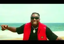 Young-BG - C'est Fort (Clip) Young-BG - C'est Fort (Clip)