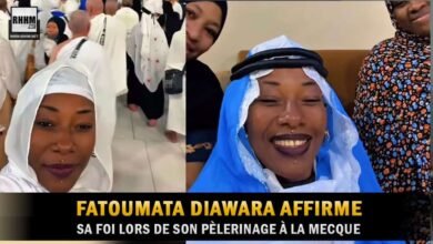 Fatoumata Diawara affirme sa foi à la Mecque (Showbiz) Fatoumata Diawara affirme sa foi à la Mecque (Showbiz)