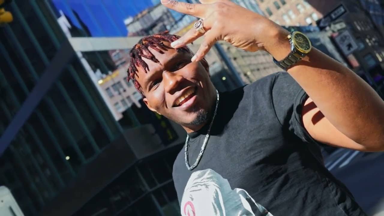 Djoss Saramani - Toro (Clip) Djoss Saramani - Toro (Clip Vidéo Officiel 2025)